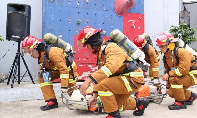 Dinas Pemadam Kebakaran menggelar Skill Competition Fire Fighter di Markas Dinas Pemadam Kebakaran, Jalan Patriot Tarogong Kidul Garut, Kamis (28/8/2025). (istimewa)