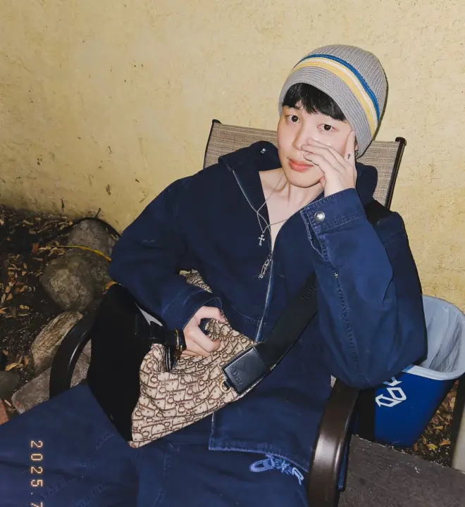 Video Elevator Picu Spekulasi Hubungan Jimin BTS dengan Aktris Song Da Eun