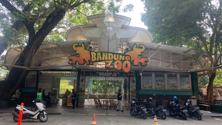 Bentrok Dua Kubu Manajemen Warnai Konflik Pengelolaan Bandung Zoo