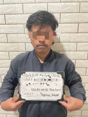 Polres Garut Tangkap Mahasiswa Produsen Tembakau Sintetis di Karangpawitan