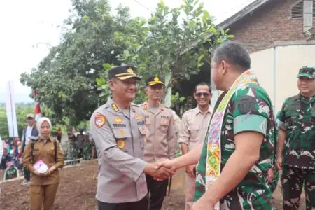 KASAD Launching Pembersihan Situ Bagendit, Garut