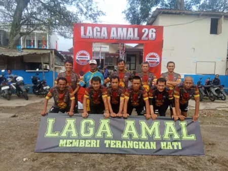 Laga Amal ke-26 di Garut: Sepak Bola Jadi Sarana Silaturahmi dan Berbagi Laga Amal ke-26 di Garut: Sepak Bola Jadi Sarana Silaturahmi dan Berbagi