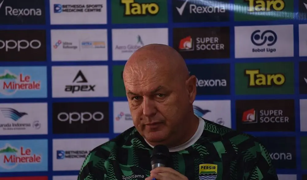 Bojan Hodak Pastikan Kebangkitan Persib Menghadapi PSIM