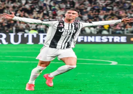 Vlahovic Makin Dekat ke AC Milan, Ikuti Jejak Striker Paling Aneh Dusan Vlahovic siap merapat ke AC Milan