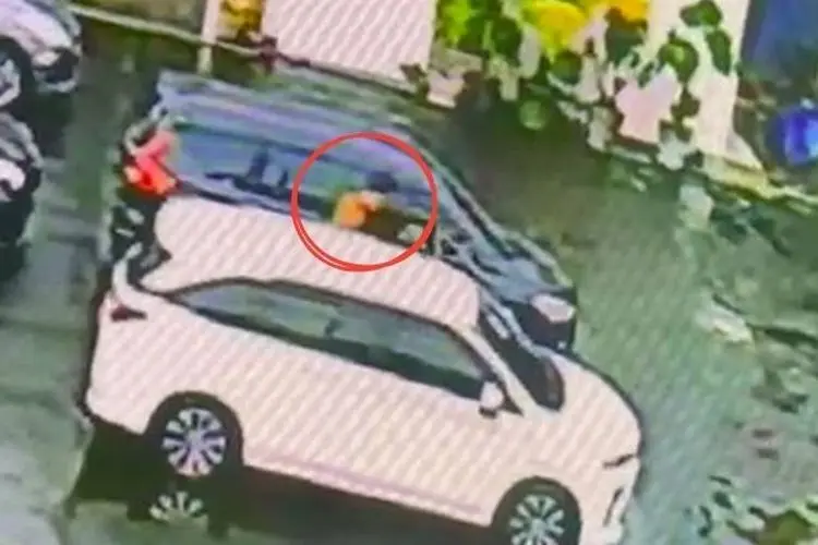 Mohamad Ilham Pradipta menjadi korban penculikan di salah satu pusat perbelanjaan kawasan Pasar Rebo, Jakarta Timur, Rabu (20/8/2025).