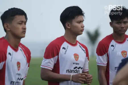 Pelatih Belanda Tiba Pekan Depan: Strategi Segar Timnas U-23 Indonesia Menuju Kualifikasi Piala Asia U-23 2026 Timnas U-23 Indonesia akan ditangani pelatih asal Belanda