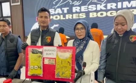 Polres Bogor menggelar konferensi pers kasus dugaan pencabulan terhadap dua anak di bawah umur di Mapolres Bogor, Minggu (21/9/2025). (istimewa)