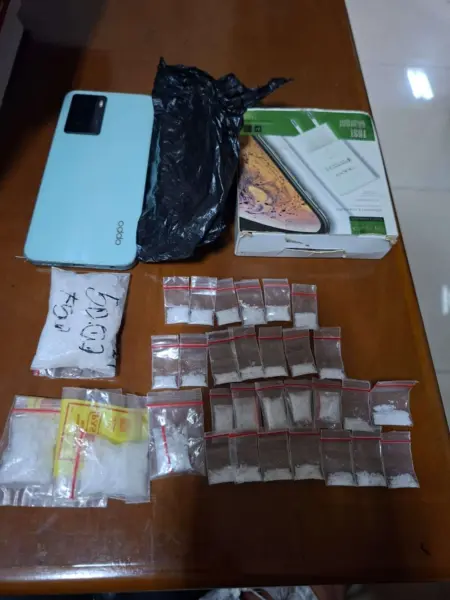 Polisi Subang Bongkar Peredaran Sabu di Wilayah Jalancagak Barang bukti sabu yang berhasil diamankan Satuan Reserse Narkoba Polres Subang. (istimewa)