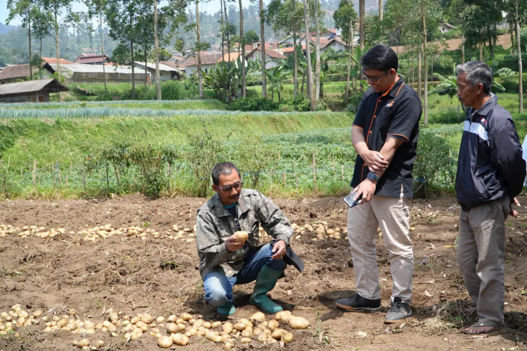 Lazismu Jawa Barat Gulirkan Program “Tani Bangkit”