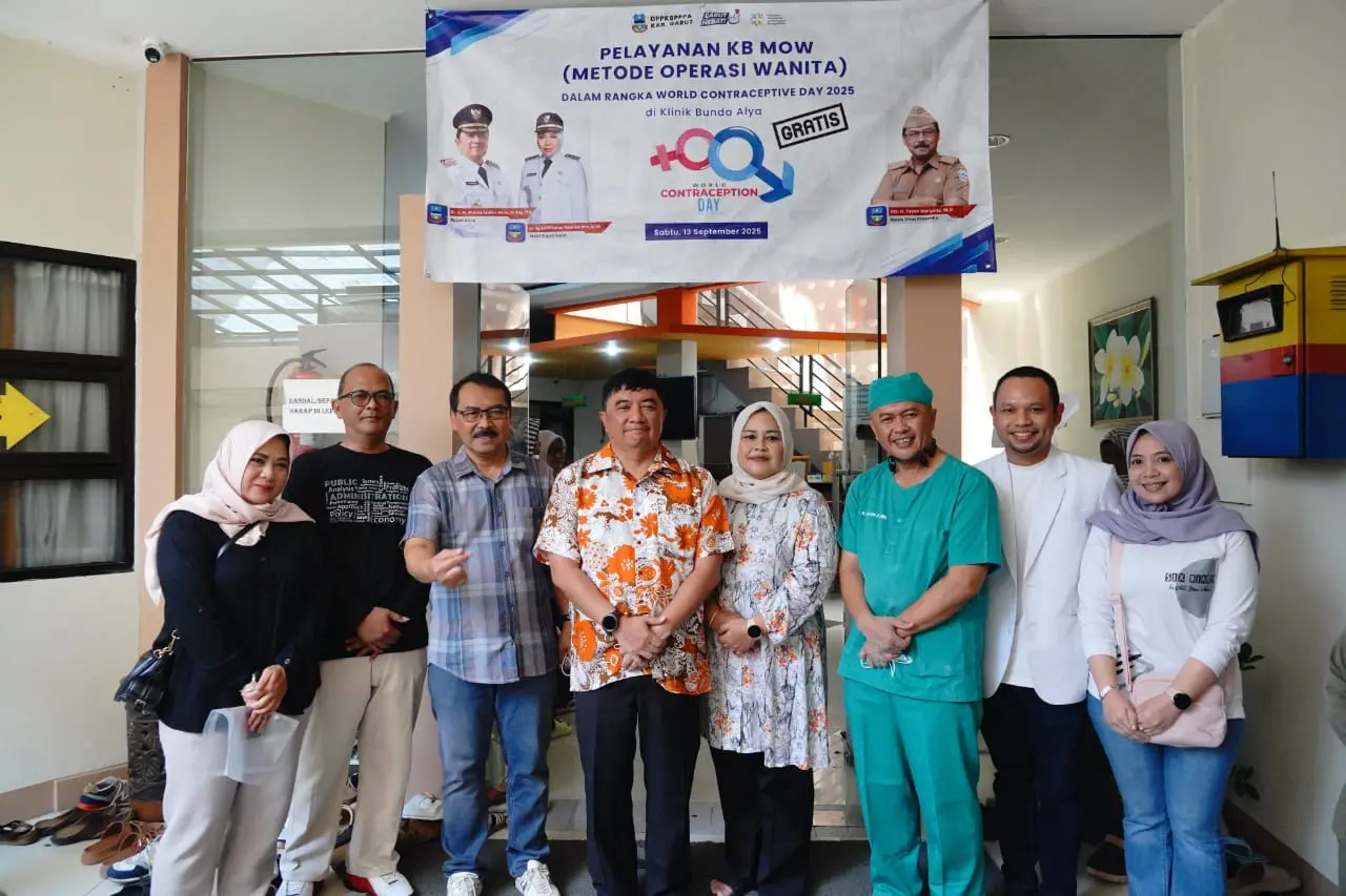 MOW, Upaya Tekan Angka Kematian Ibu dan Bayi Pemerintah Kabupaten Garut melakukan metode kontrasepsi jangka panjang Medis Operasi wanita (MOW) sebagai langkah menekan angka kematian ibu dan anak.