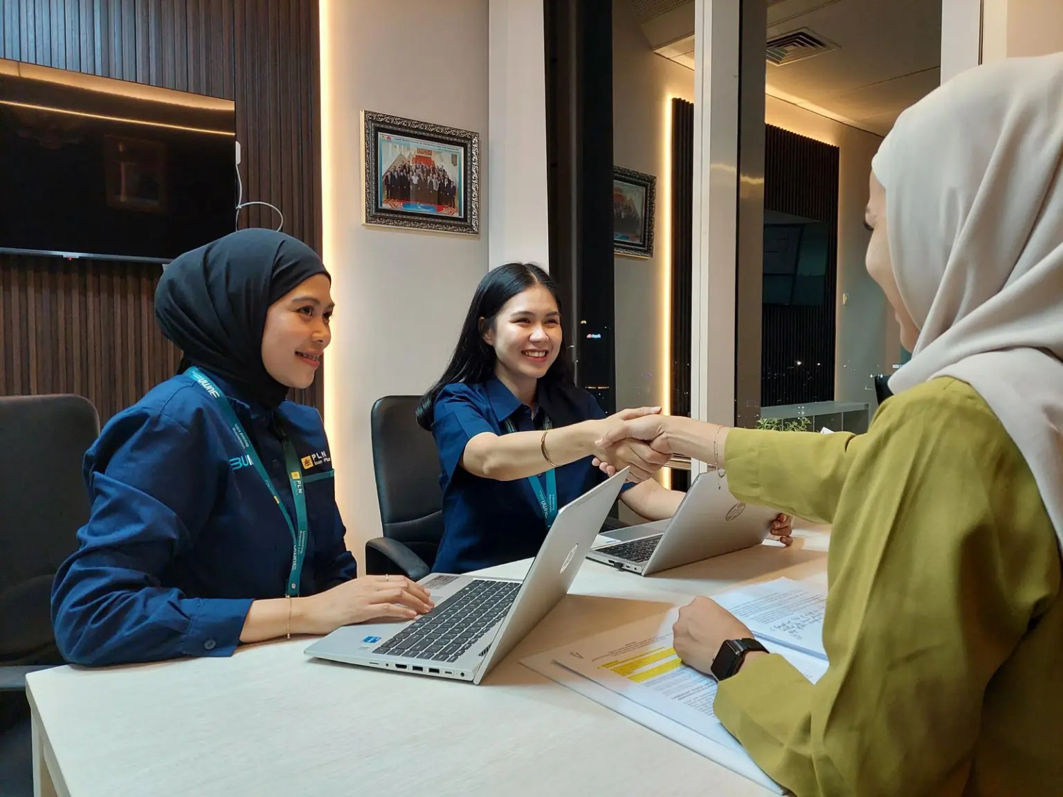 PT PLN (Persero) Unit Induk Distribusi (UID) Jawa Barat membukukan kinerja positif sepanjang Semester I-2025.