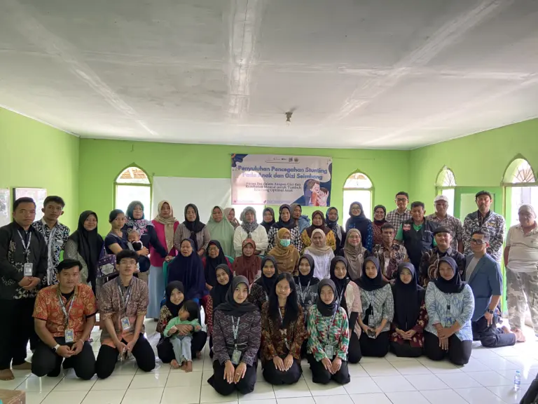 BKU Gelar Pengabdian Masyarakat di Pacet, Fokus pada Gizi dan Kesehatan Mental Ibu