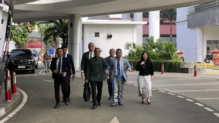 Mantan Mendikbudristek Nadiem Makarim mendatangi Kejaksaan Agung untuk menjalani pemeriksaan, Kamis (4/9/2025). (istimewa)