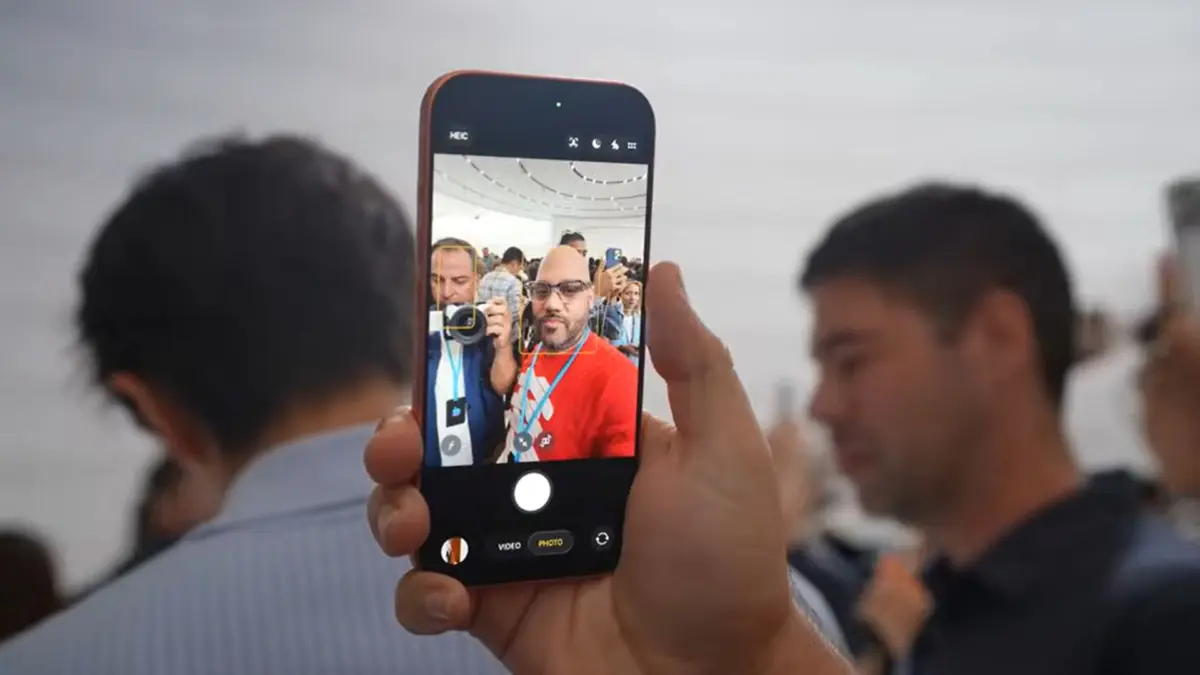 Teknologi camera iPhone17