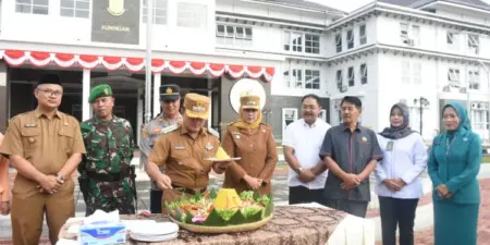 Pemkab Pastikan Wilayah Kuningan Kondusif Pemerintah Kabupaten Kuningan mengadakan syukuran Hari Jadi ke-527, Senin (1/9/2025). (humas kuningan)