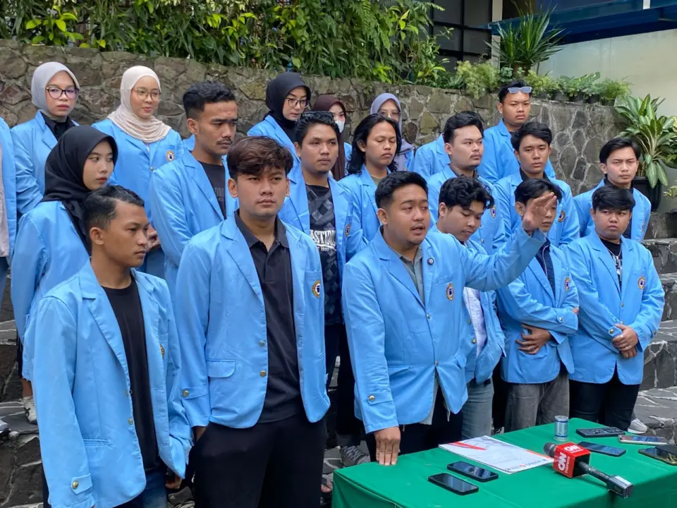 Mahasiswa Unisba Desak Pertanggungjawaban Aparat Usai Insiden Gas Air Mata