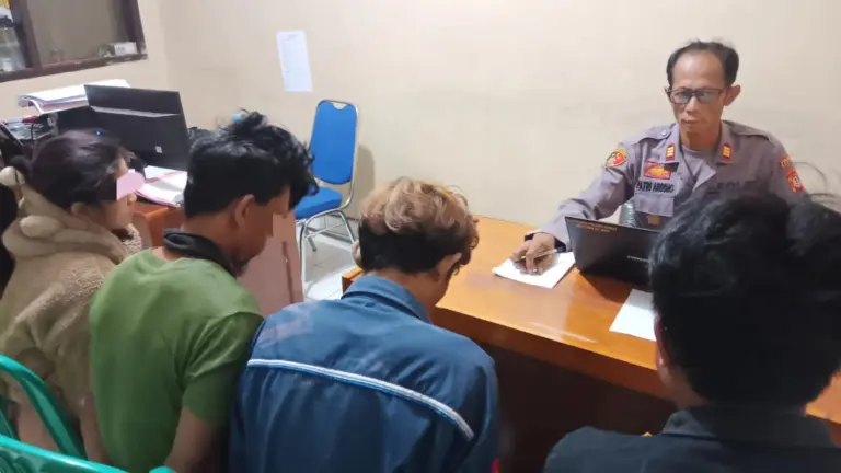 Polisi Amankan Empat Terduga Pelaku Penculikan Remaja di Cikajang Polisi Amankan Empat Terduga Pelaku Penculikan Remaja di Cikajang