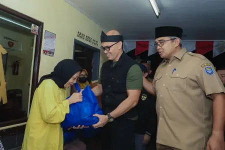 DPRD Kota Bandung Siap Turun ke Lapangan Dukung Siskamling Wakil Ketua DPRD Kota Bandung, Edwin Senjaya,