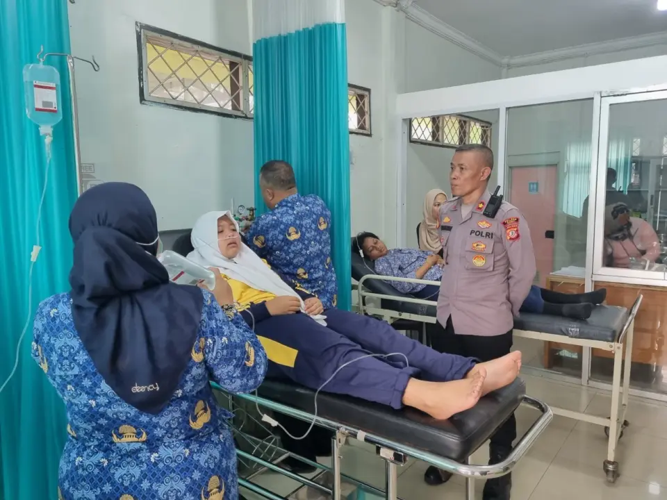 Ratusan Siswa di Garut Diduga Keracunan Makanan Program MBG