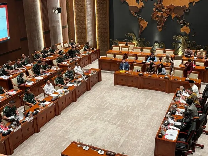 Komisi I DPR RI menggelar rapat tertutup dengan Kementerian Pertahanan dan TNI  membahas rencana kerja dan anggaran tahun 2026 di Kompleks Parlemen, Senayan, Jakarta, Senin (1/9/2025). (istimewa)
