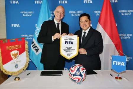 Erick Thohir Jadi Menpora dan Ketum PSSI, FIFA Setuju? Pernyataan Presiden FIFA terkait rangkap jabatan Erick Thohir