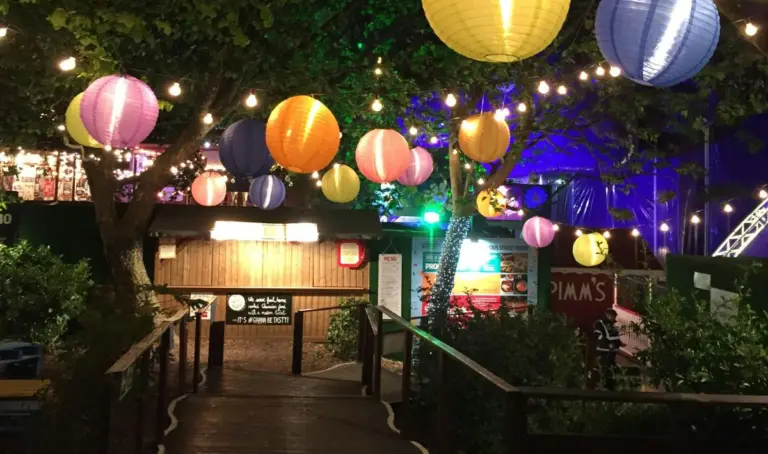 ilustrasi-tempat-nongkrong