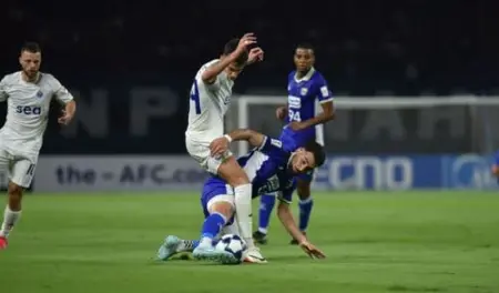 Prediksi Pertandingan Persib Bandung vs Selangor FC : The Red Giants Siap Menguji Maung Bandung