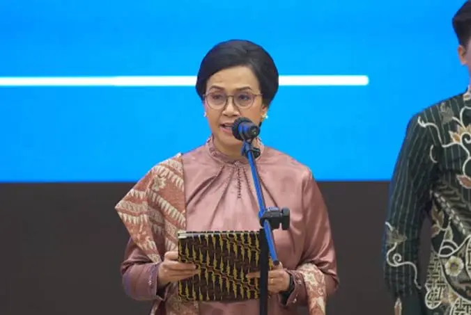Sri Mulyani Indrawati saat terima jabatan di kantor Kementerian Keuangan, Jakarta, Selasa (9/9/2025).