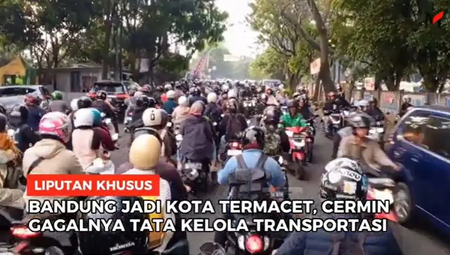 lipsus kemacetan parah di bandung bukti buruknya manajemen transportasi