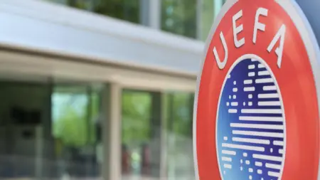UEFA bersiap menggelar pemungutan suara untuk melarang Israel tampil di kompetisi internasional. (istimewa)