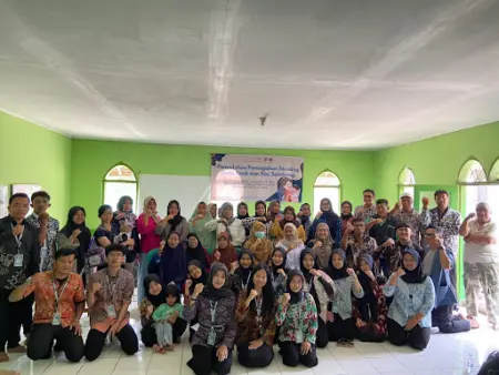 Tim KKN Bhakti Kencana University Gelar Edukasi Pencegahan Stunting di Desa Cikawao Bhakti Kencana University