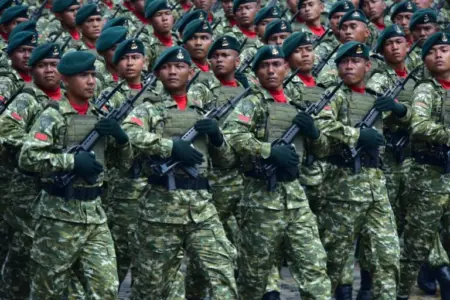 Sebanyak 133.000 personel TNI dilibatkan dalam dalam acara puncak peringatan HUT ke-80 TNI yang digelar di silang Monas. (istimewa)