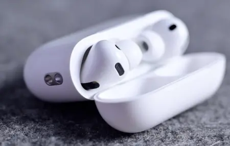 AirPods Pro 4, AirPods 5 Akan Hadir dengan Kamera dan Apple Intelligence di 2026 AirPods-Pro