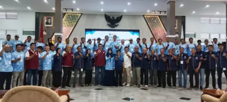 Abdusy Syakur Amin Sah Menjabat Ketua PBVSI Baru Abdusy Syakur Amin Sah Menjabat Ketua PBVSI Baru.