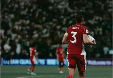 Gagal ke Piala Dunia, Bang Jay Tetap Optimistis bek sekaligus kapten Indonesia Jay Idzes meyakini negaranya memiliki masa depan cerah di sepakbola. (istimewa)