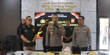 Polres Majalengka berhasil mengungkap kasus pembunuhan terhadap bocah laki-laki di masjid Desa Sadasari, Kecamatan Argapura, Kabupaten Majalengka.