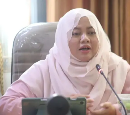 Fraksi PKB Kota Bandung Pasang Badan untuk Pesantren: Indri Rindani Nilai Kritik Atalia Tidak Tepat PKB Pasang Badan untuk Pesantren: Indri Rindani Nilai Kritik Atalia Tidak Tepat