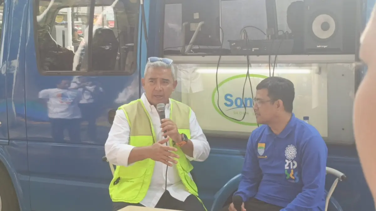 Wali Kota Bandung Farhan menanggapi soal di stopnya TPA Sarimukti