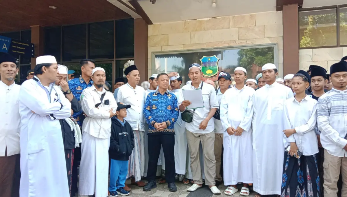 Aliansi Umat Islam Garut Gelar Aksi Solidaritas untuk Ponpes Lirboyo