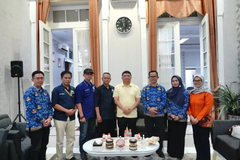 Pemkab Garut Bergerak Pulangkan PMI Asal Karangpawitan yang Terlantar di Arab Saudi