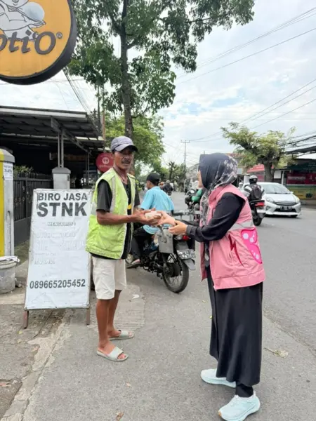 PLN UP3 Bandung Dukung UMKM Lewat Program Jumat Berkah