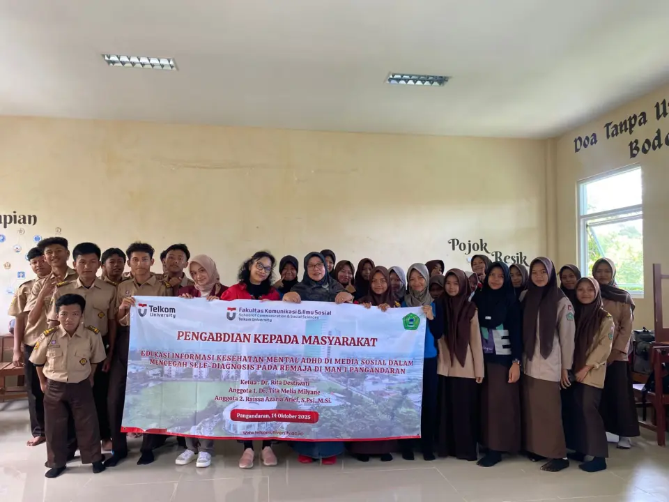 Dosen Telkom University Edukasi Siswa MAN 1 Pangandaran soal Bahaya Self-Diagnosis ADHD di Media Sosial