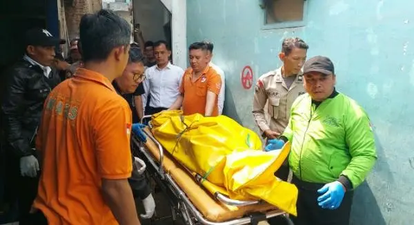 Polisi masih menyelidiki kematian tragis Tati Kurniati (55), warga Kampung Lembur Sawah, Kelurahan Utama, Kecamatan Cimahi Selatan, (istimewa)