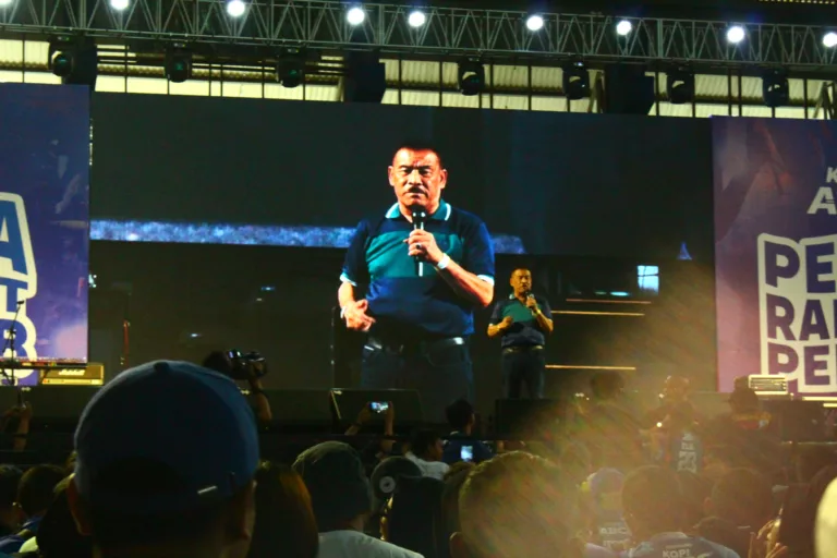 Komisaris PT Persib Bandung Bermartabat Umuh Muchtar (Ipan Sopian/Koranmandala)