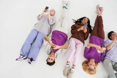 Fonezy, Cara Baru Jual HP Bekas Secara Online Tanpa Ribet Fonezy, Cara Baru Jual HP Bekas Secara Online Tanpa Ribet