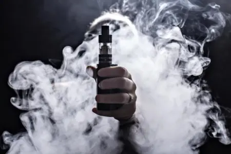 Sepanjang 2025, Polri Ungkap Puluhan Kasus Vape Etomidate Ilustrasi vape. (istimewa)