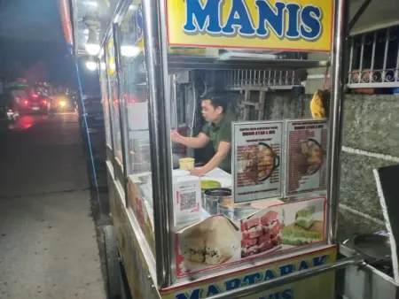 Hari Diabetes Sedunia: Para Penjaja Kuliner yang Beradaptasi dengan Zaman (avila/koranmandala)