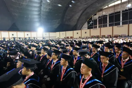 Telkom University Lantik 4.662 Wisudawan pada Wisuda Periode I Tahun Akademik 2025/2026