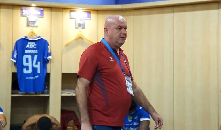 Ini Kata Bojan Hodak Soal Pulangnya Barba ke Italia Ini Kata Bojan Hodak Soal Pulangnya Barba ke Italia