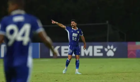 Frans Putros Ucapkan Terima Kasih Kepada Bobotoh Frans Putros Ucapkan Terima Kasih Kepada Bobotoh